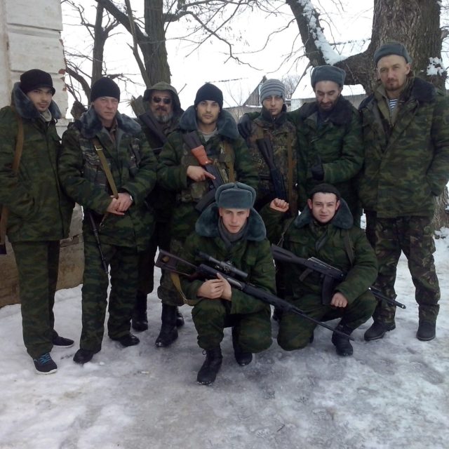 18-02-17-16-K-L0qPG9ZRw-640×640