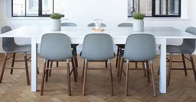 купити меблі у Львові