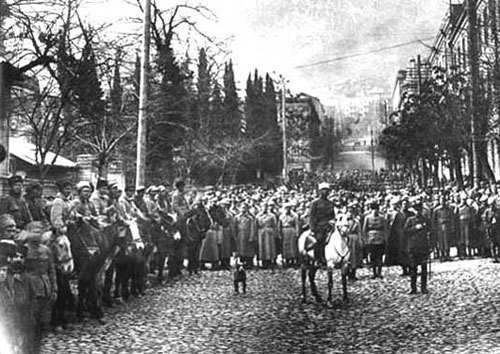 view_Red_Army_in_Tiflis_Feb_25_1921__e
