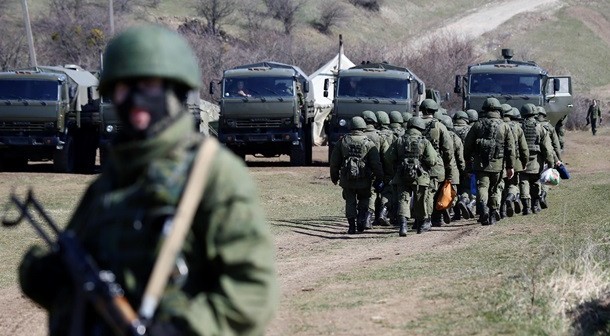 Ryskt tillbakadragande från Donbas och frågan om Krim