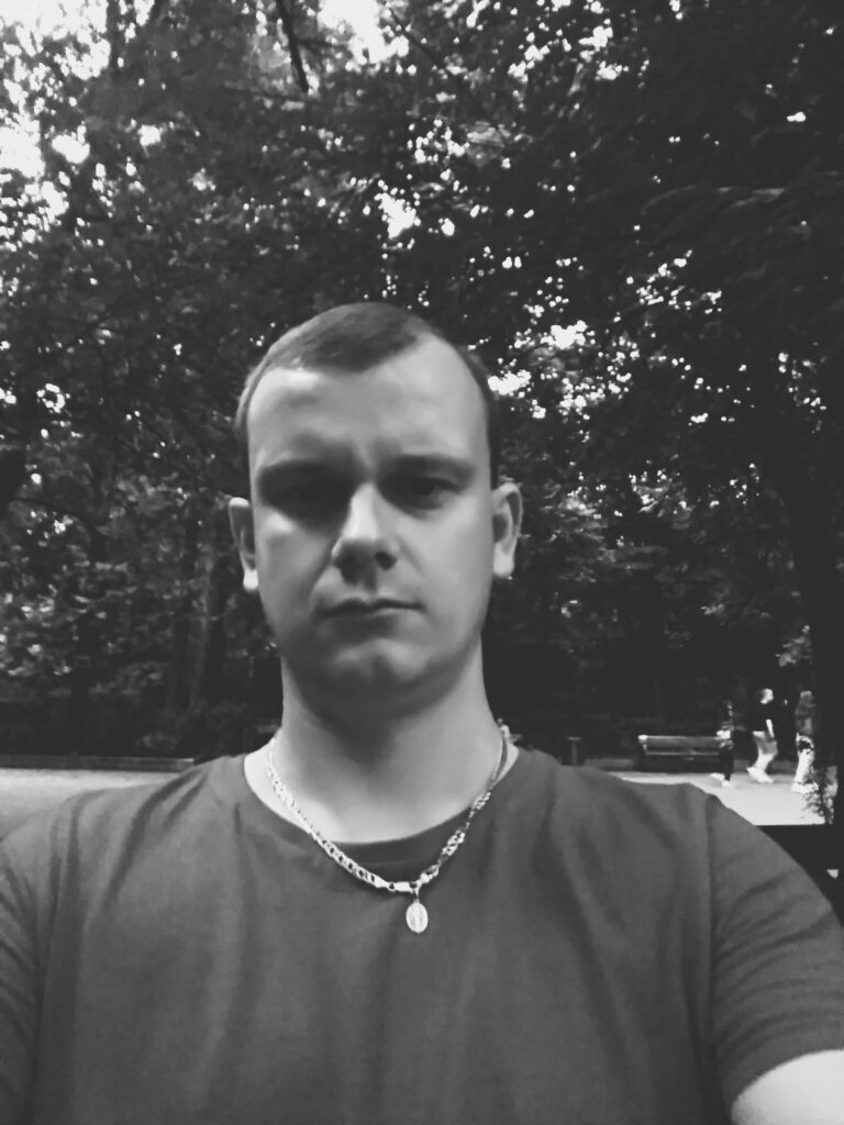 Nikitin, Yevgeniy Yuryeviç